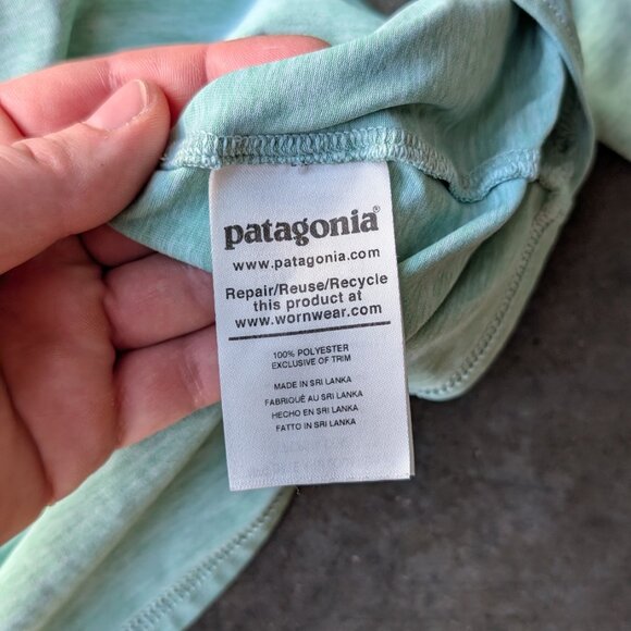 Patagonia Men's Capilene Cool Daily Hoodie in Elwood Green size XL - Picture 9 of 10